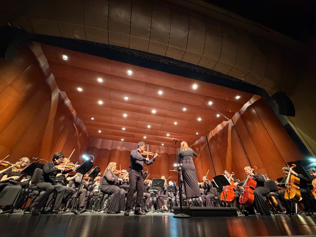 Dr. Goh Chia-Chien and Stephen Hsia Perform in Milwaukee